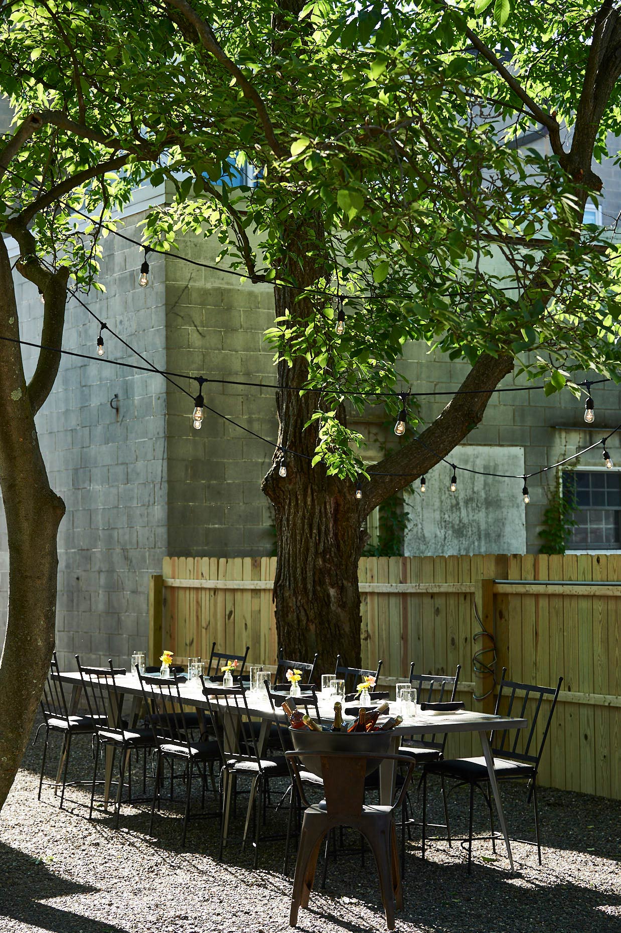 Restaurant-photography-hudson-valley-ny-jennifer-may-outside